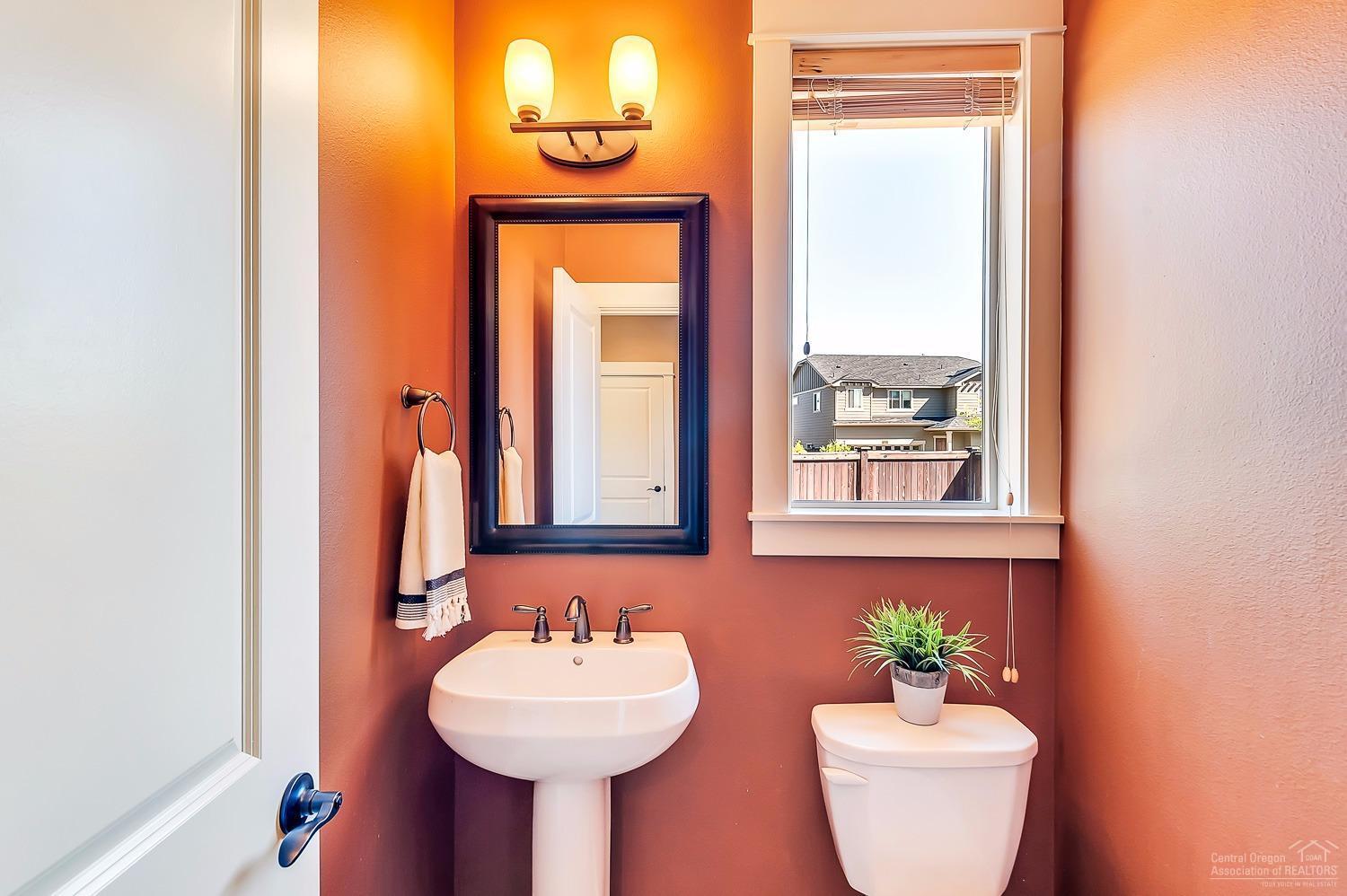 Canyon Breeze - Residential