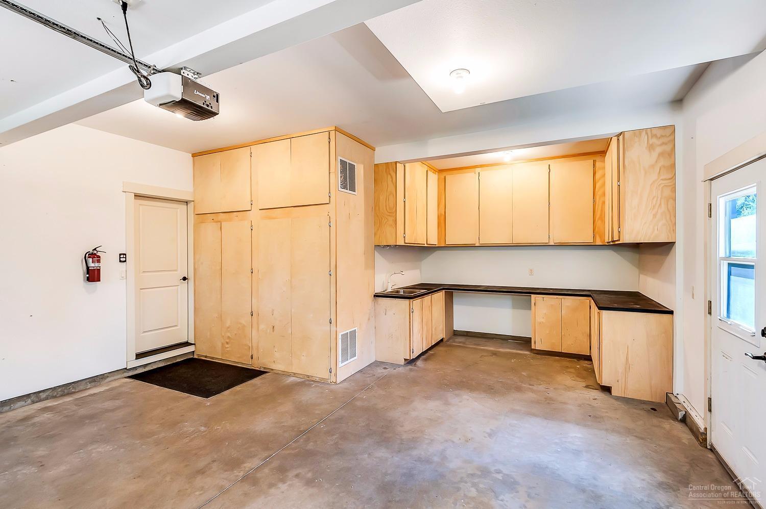 Canyon Breeze - Residential