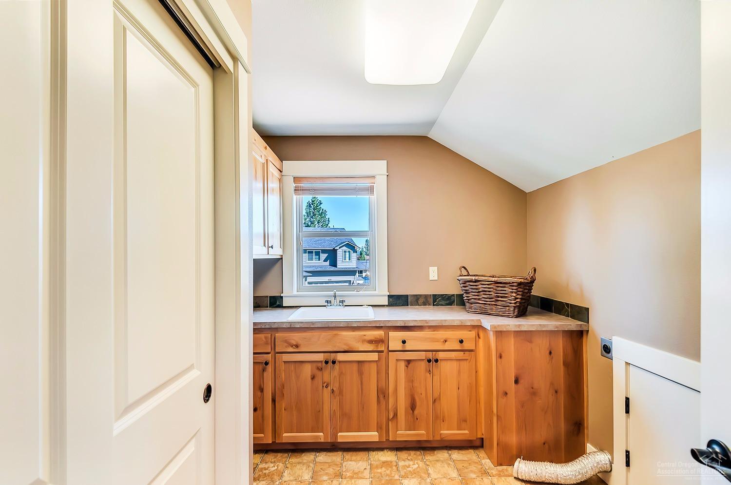 Canyon Breeze - Residential