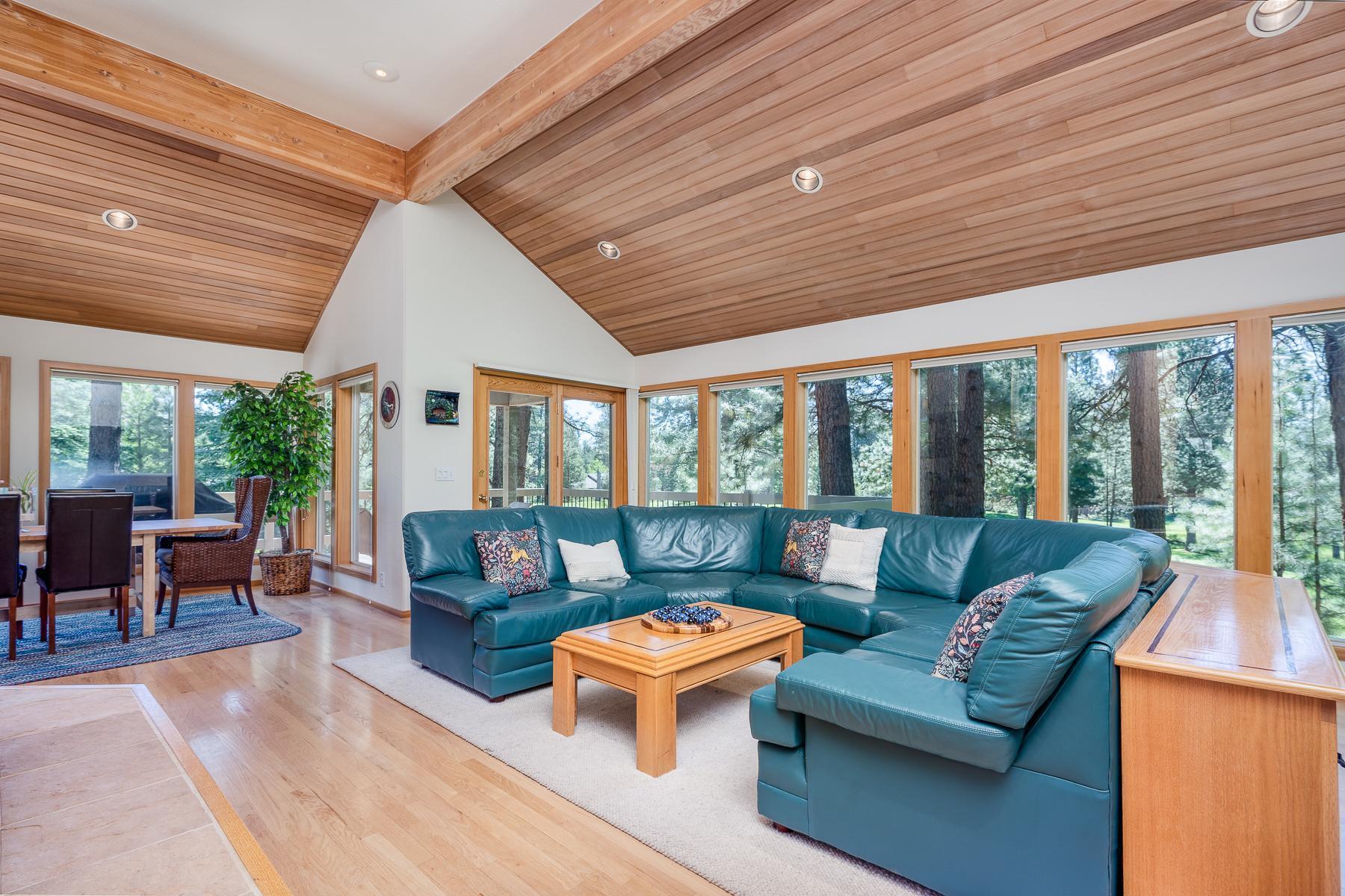 7th Mtn Golf Village - Residential