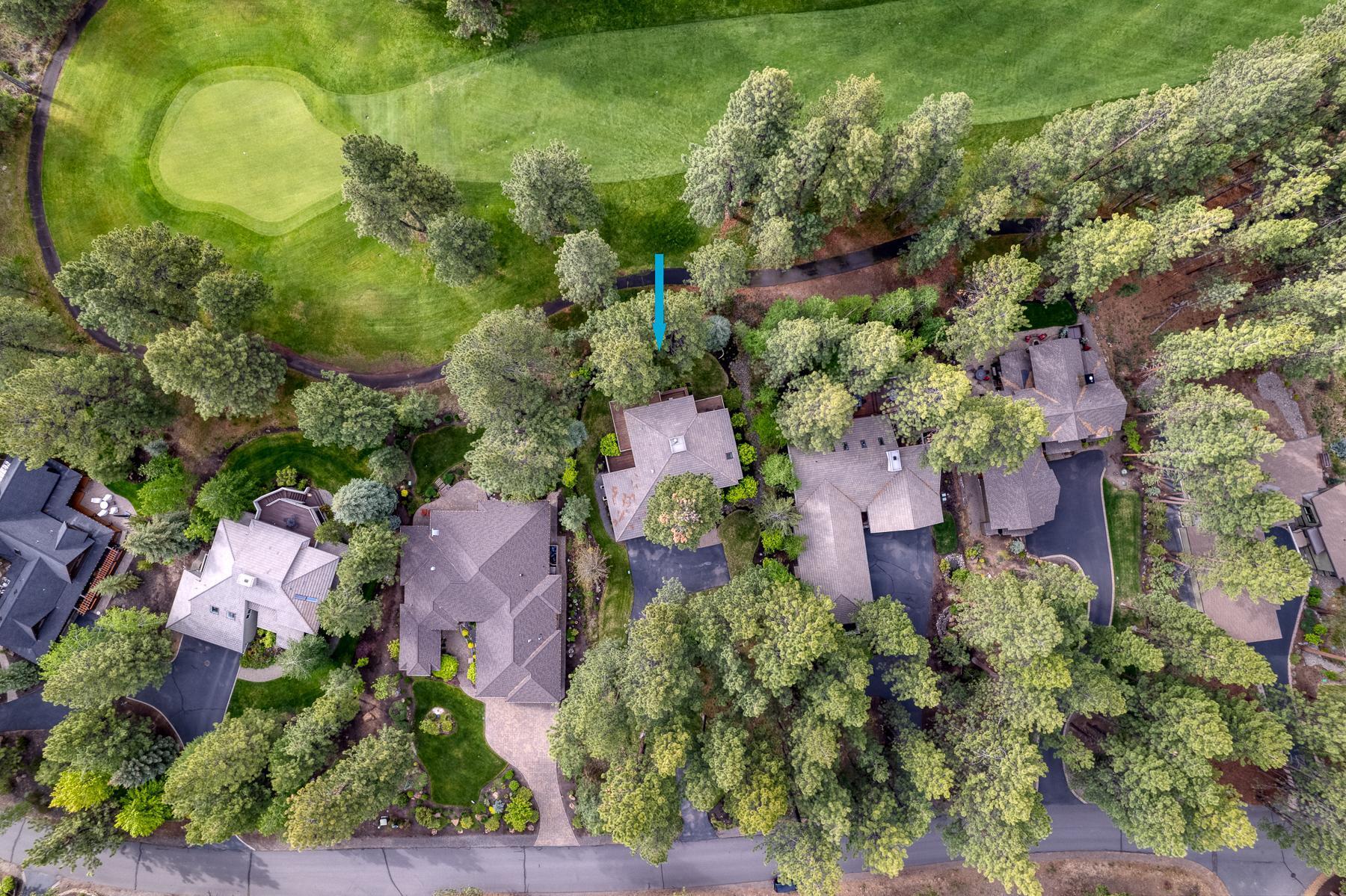 7th Mtn Golf Village - Residential