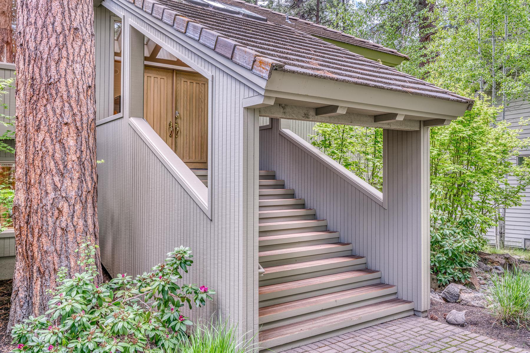 7th Mtn Golf Village - Residential