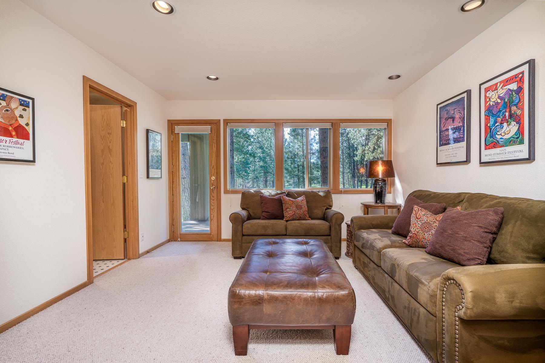 7th Mtn Golf Village - Residential