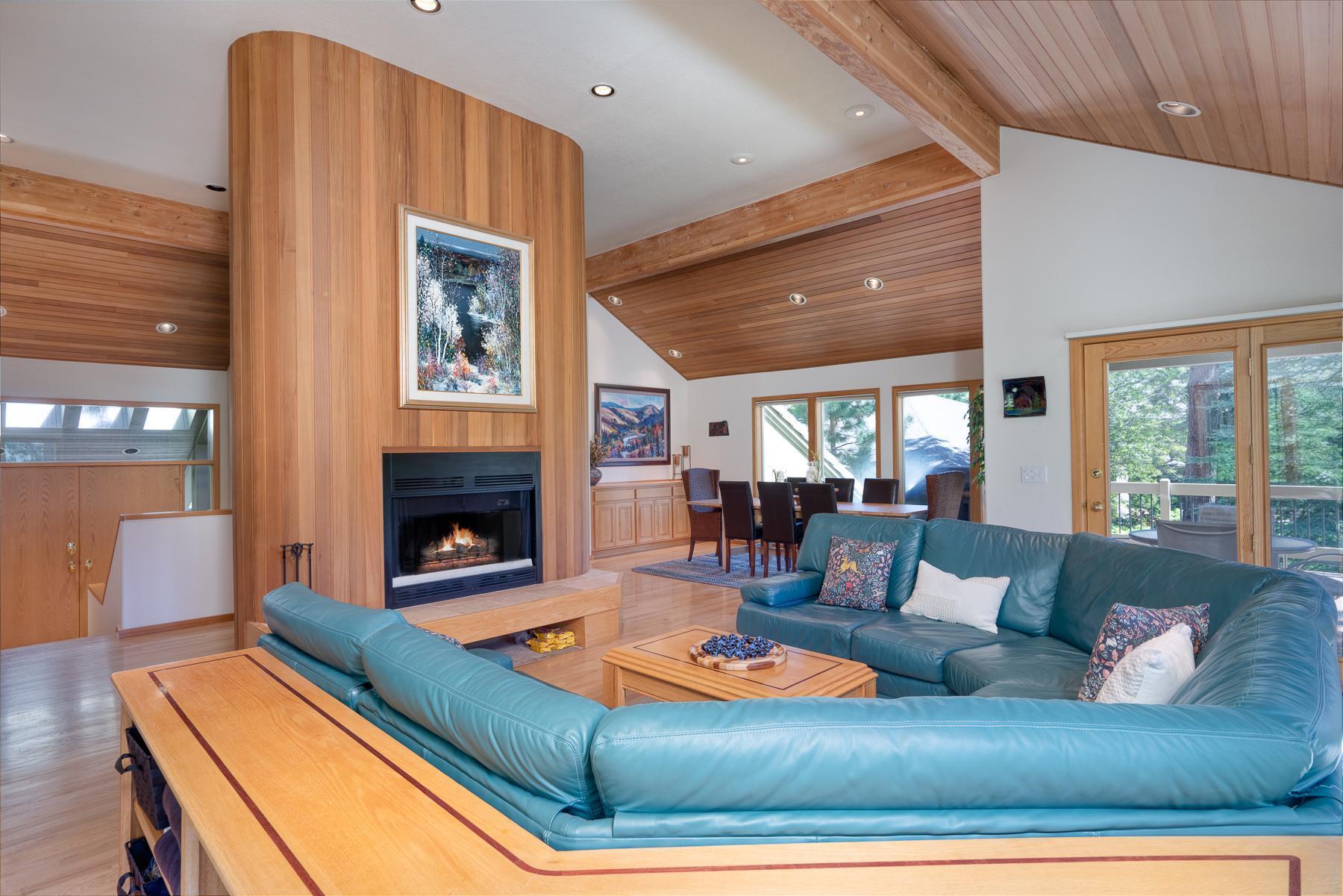 7th Mtn Golf Village - Residential