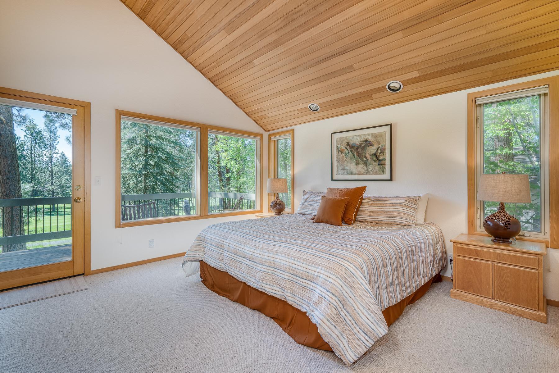 7th Mtn Golf Village - Residential