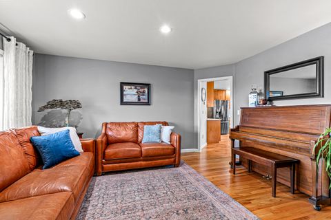 Tiny photo for 3115 Salishan Court, Medford, OR 97504 (MLS # 220216990)