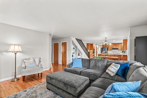 Tiny photo for 3115 Salishan Court, Medford, OR 97504 (MLS # 220216990)