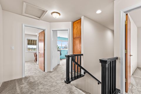 Tiny photo for 3115 Salishan Court, Medford, OR 97504 (MLS # 220216990)