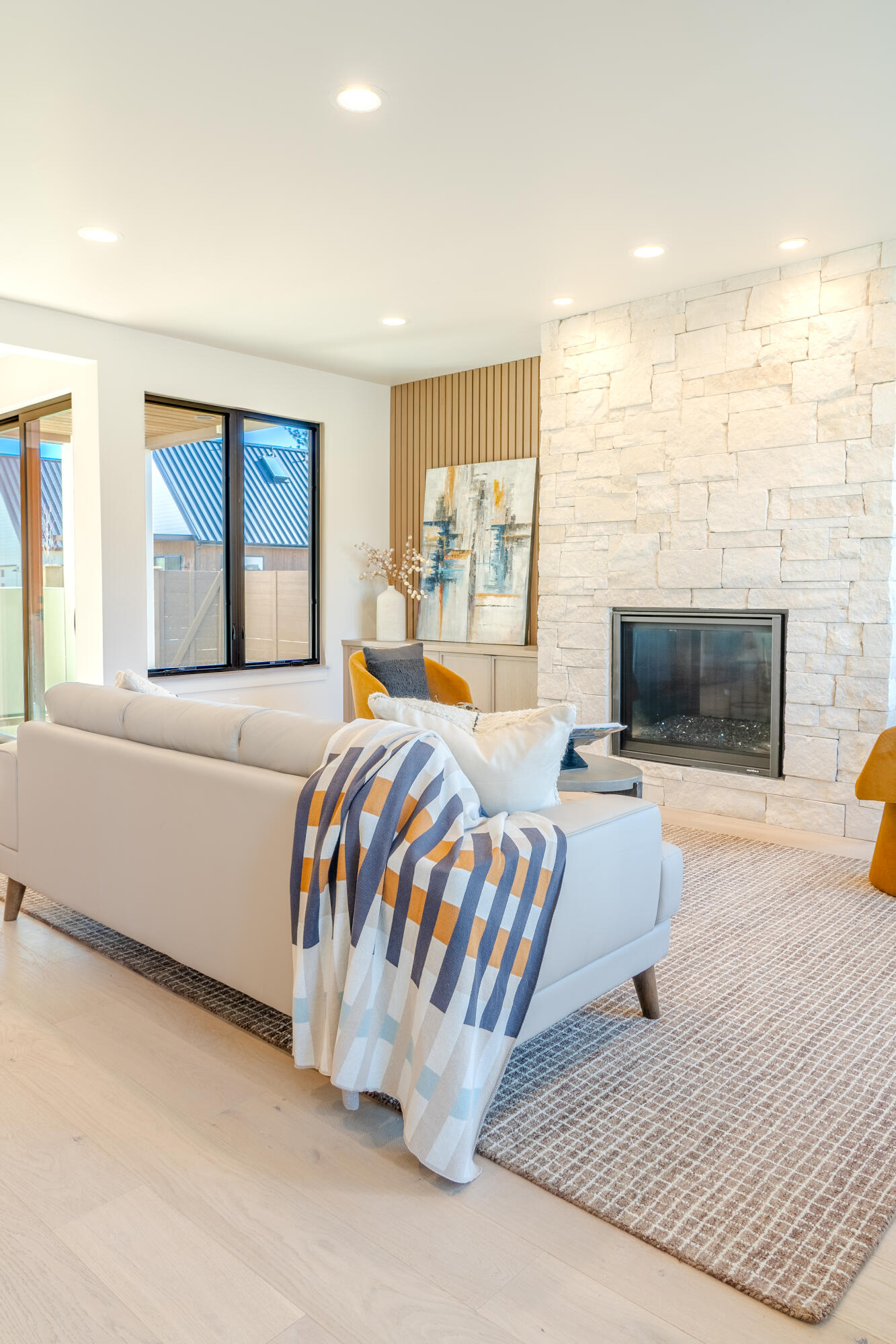 Discovery West Phase 4 - Residential