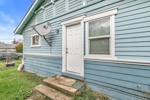 Tiny photo for 341 Haven Street, Medford, OR 97501 (MLS # 220211805)