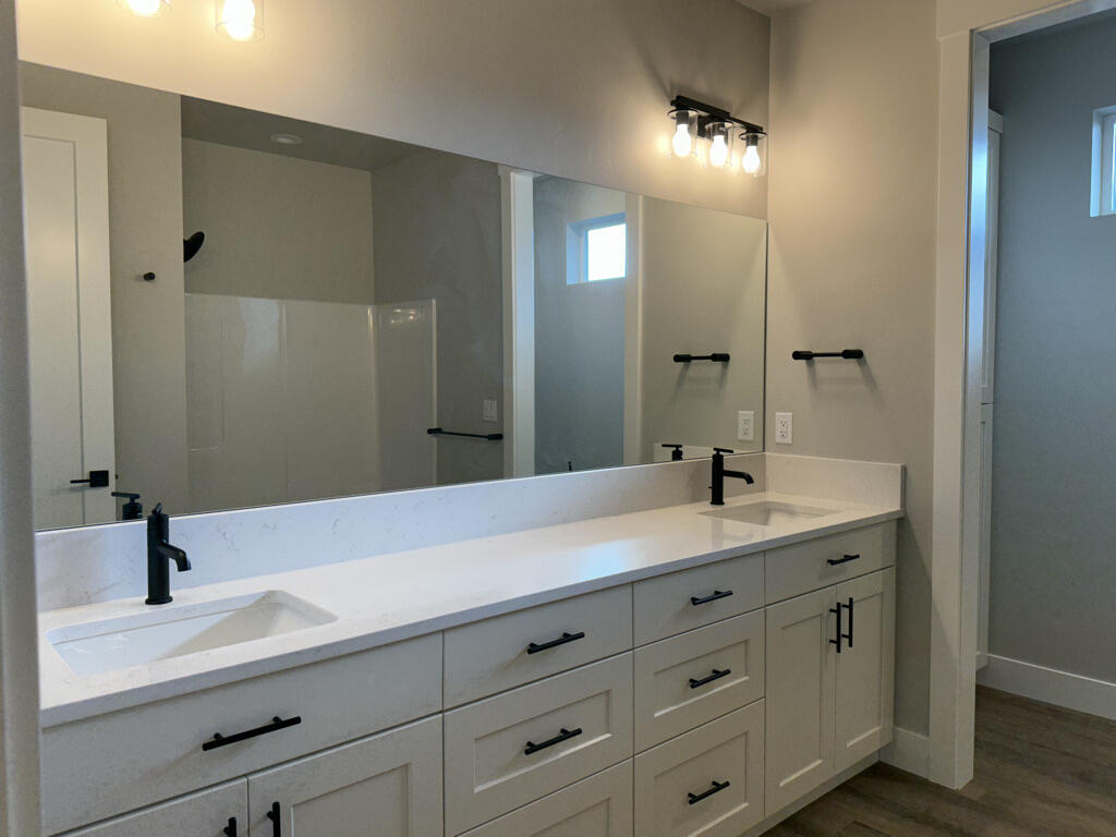 Redtail Ridge - Residential