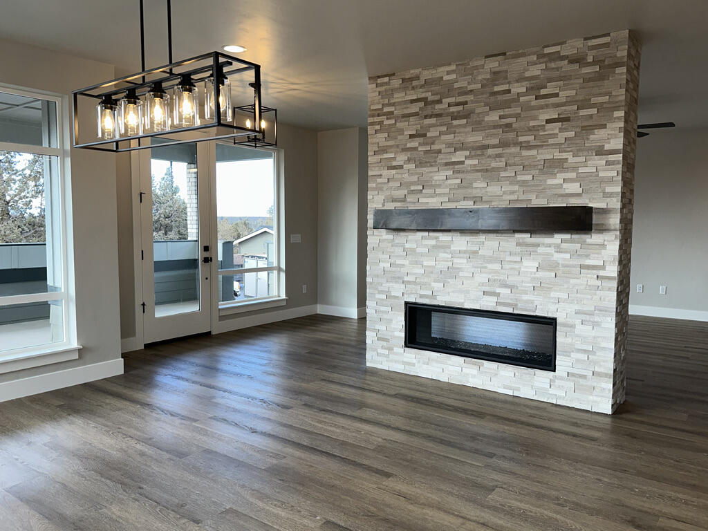 Redtail Ridge - Residential