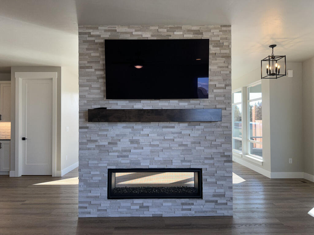 Redtail Ridge - Residential