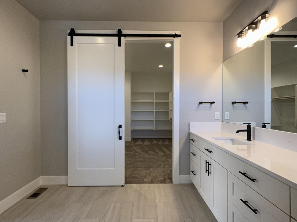 Redtail Ridge - Residential