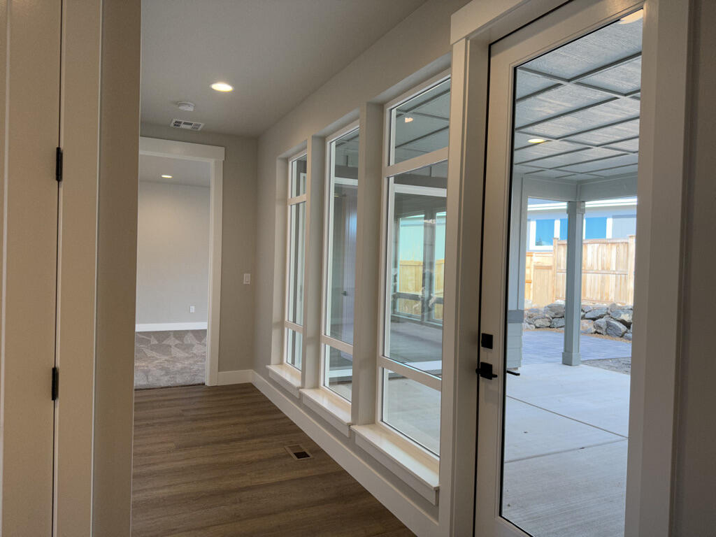 Redtail Ridge - Residential