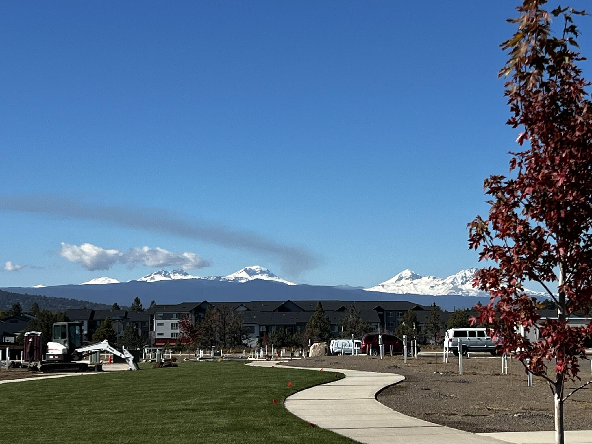 3859 NE Petrosa Avenue