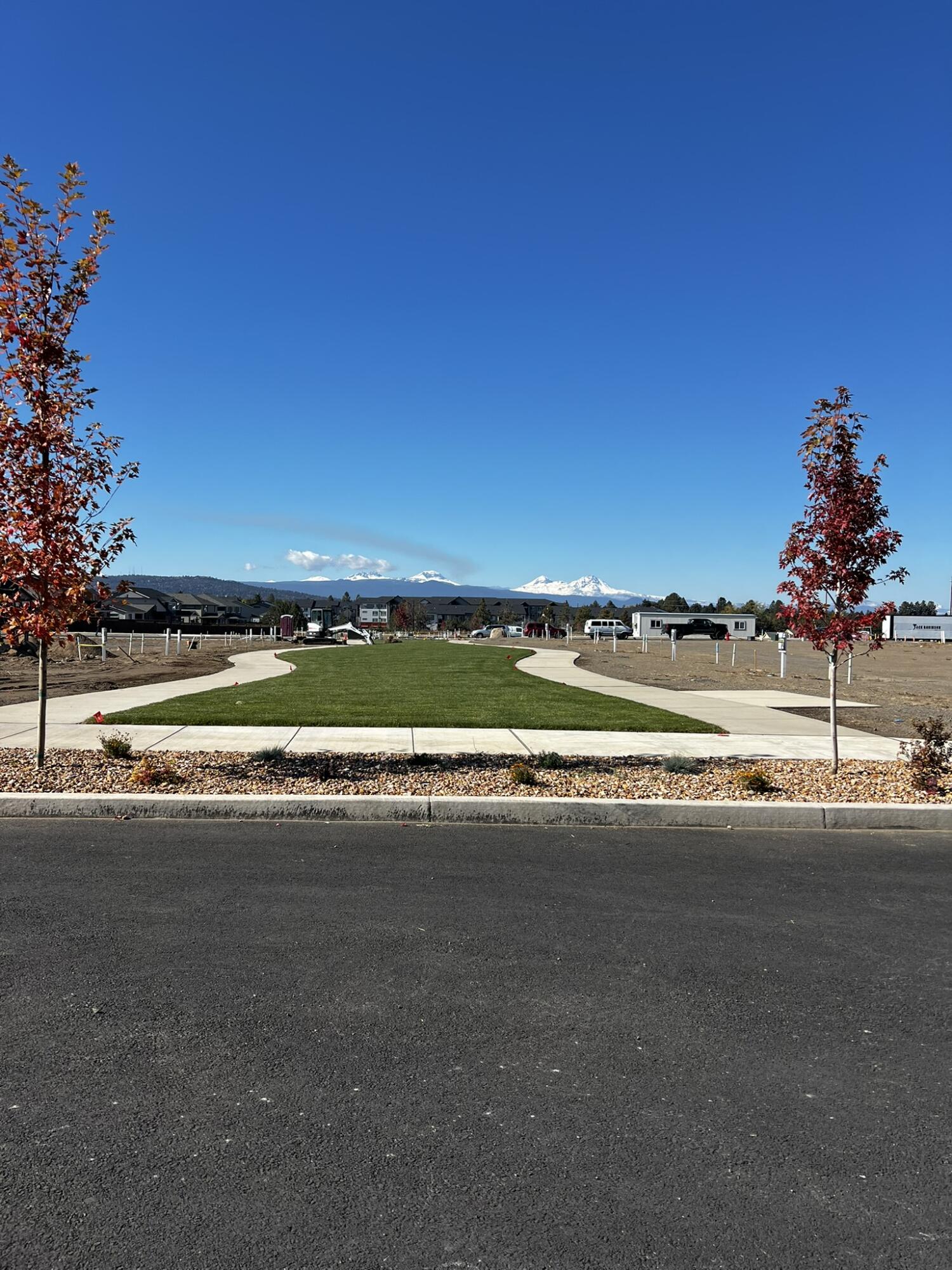 3859 NE Petrosa Avenue