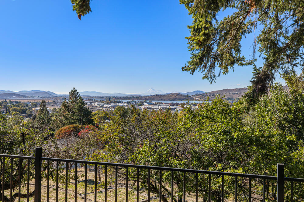 Klamath Falls -Hillside Addition - Residential
