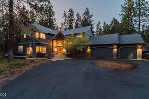 Photo of 60080 River Bluff Trail, Bend, OR 97702 (MLS # 220228772)