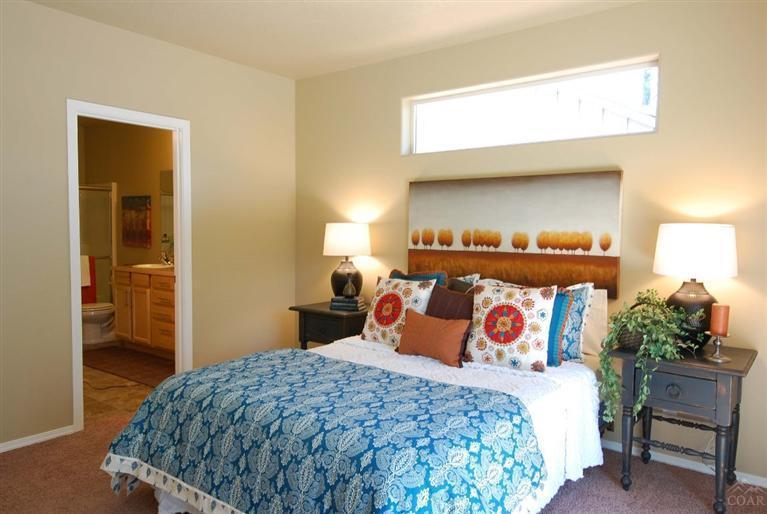 Lawson Crossing - Residential