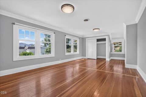 Tiny photo for 711 N Keeneway Drive, Medford, OR 97504 (MLS # 220227301)