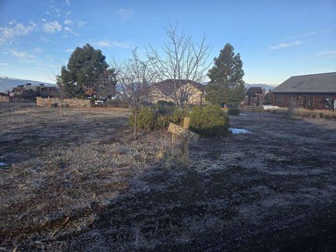 Tiny photo for 2957 Mark Court, Chiloquin, OR 97624 (MLS # 220214045)