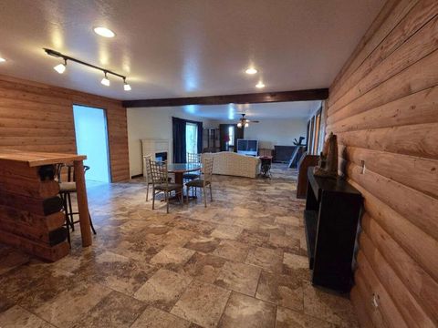 Tiny photo for 2957 Mark Court, Chiloquin, OR 97624 (MLS # 220214045)