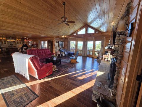 Tiny photo for 2957 Mark Court, Chiloquin, OR 97624 (MLS # 220214045)