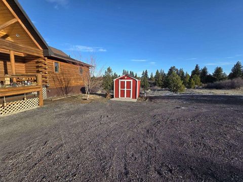 Tiny photo for 2957 Mark Court, Chiloquin, OR 97624 (MLS # 220214045)