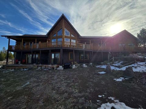 Tiny photo for 2957 Mark Court, Chiloquin, OR 97624 (MLS # 220214045)