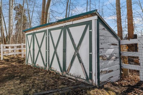 Tiny photo for 52712 Highway 62, Fort Klamath, OR 97626 (MLS # 220214976)