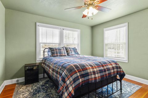 Tiny photo for 52712 Highway 62, Fort Klamath, OR 97626 (MLS # 220214976)