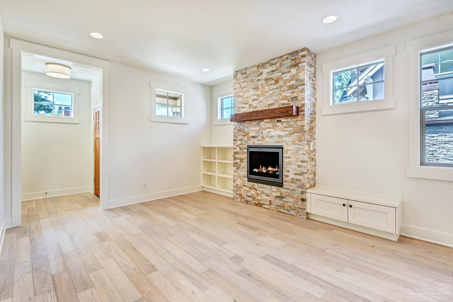 NorthWest Crossing - Residential