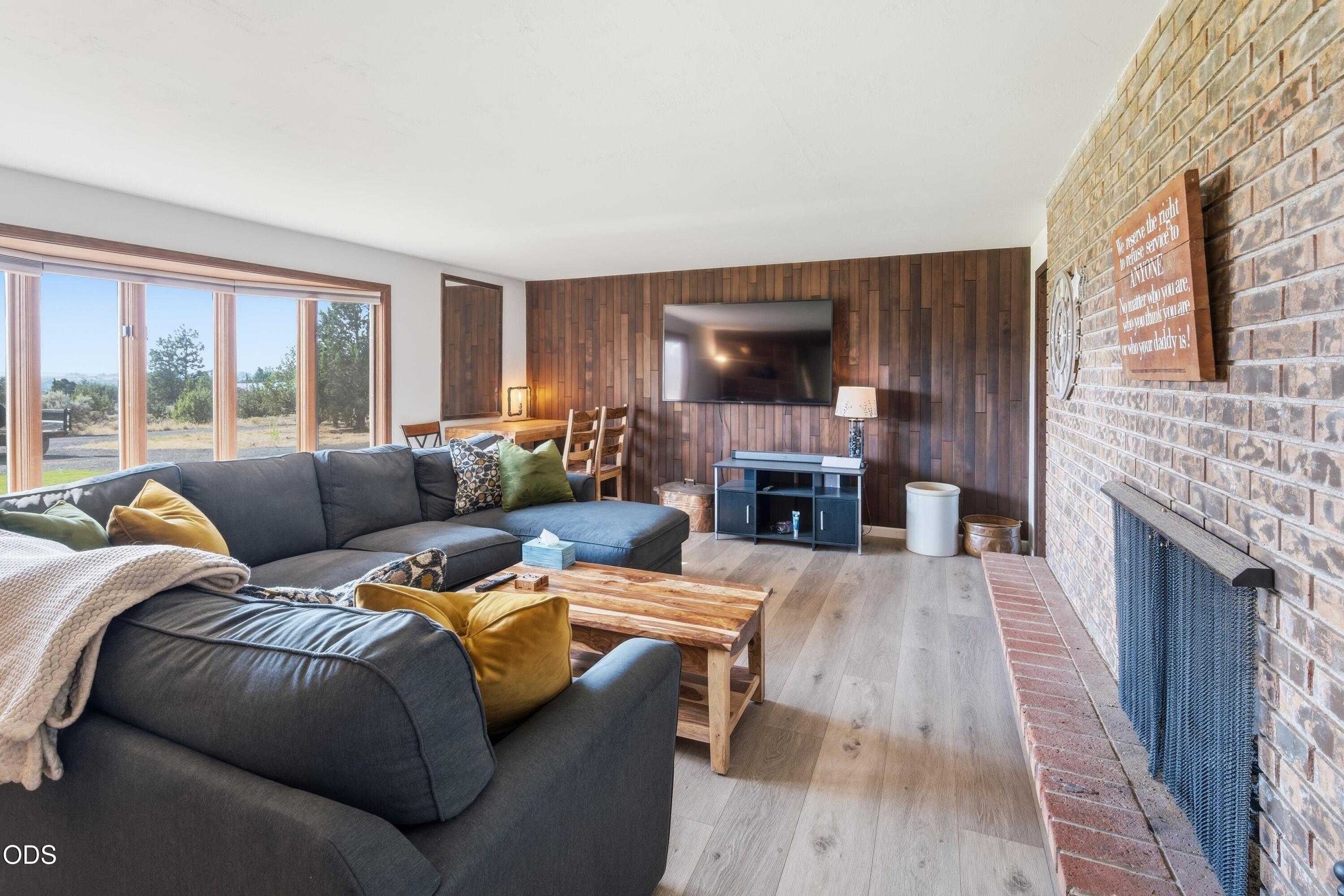 105 SE Barber Road