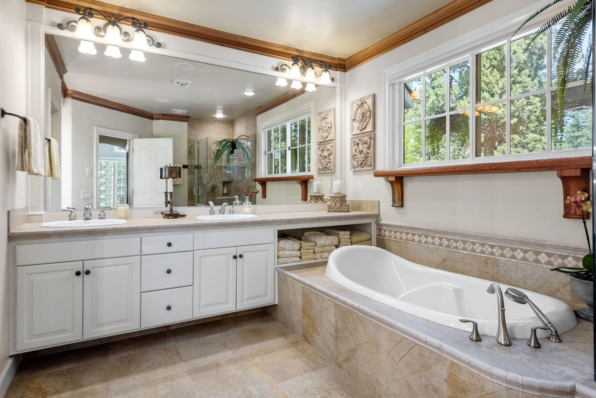 Aspen Lakes Golf Est - Residential