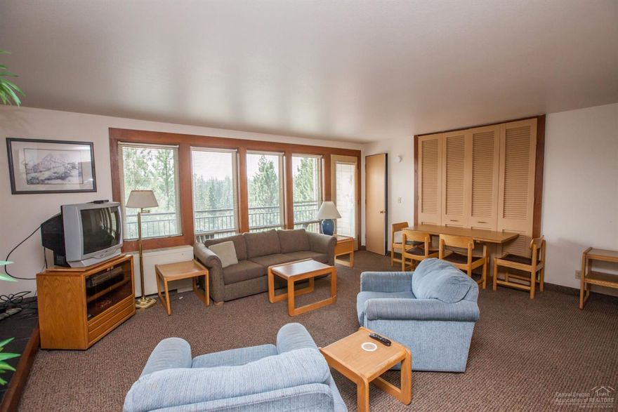 2nd floor unit with lovely south facing views towards towering pines. Simple living, great rental or a nice retreat to enjoy Central Oregon. Full bedroom with galley style kitchen and murphy bed. Covered deck with extra storage. Resort amenities including pools, hot tub, sauna, playgrounds and much more. Miles of trails out your door while being 7 miles to Bend and a short drive to Mt. Bachelor!