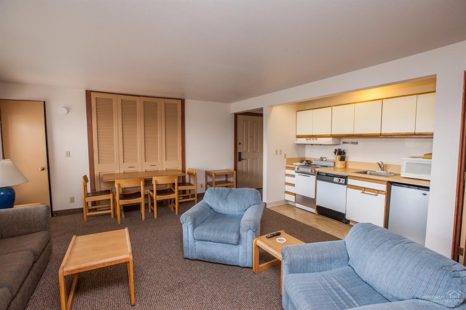 Inn Of The 7th - Residential