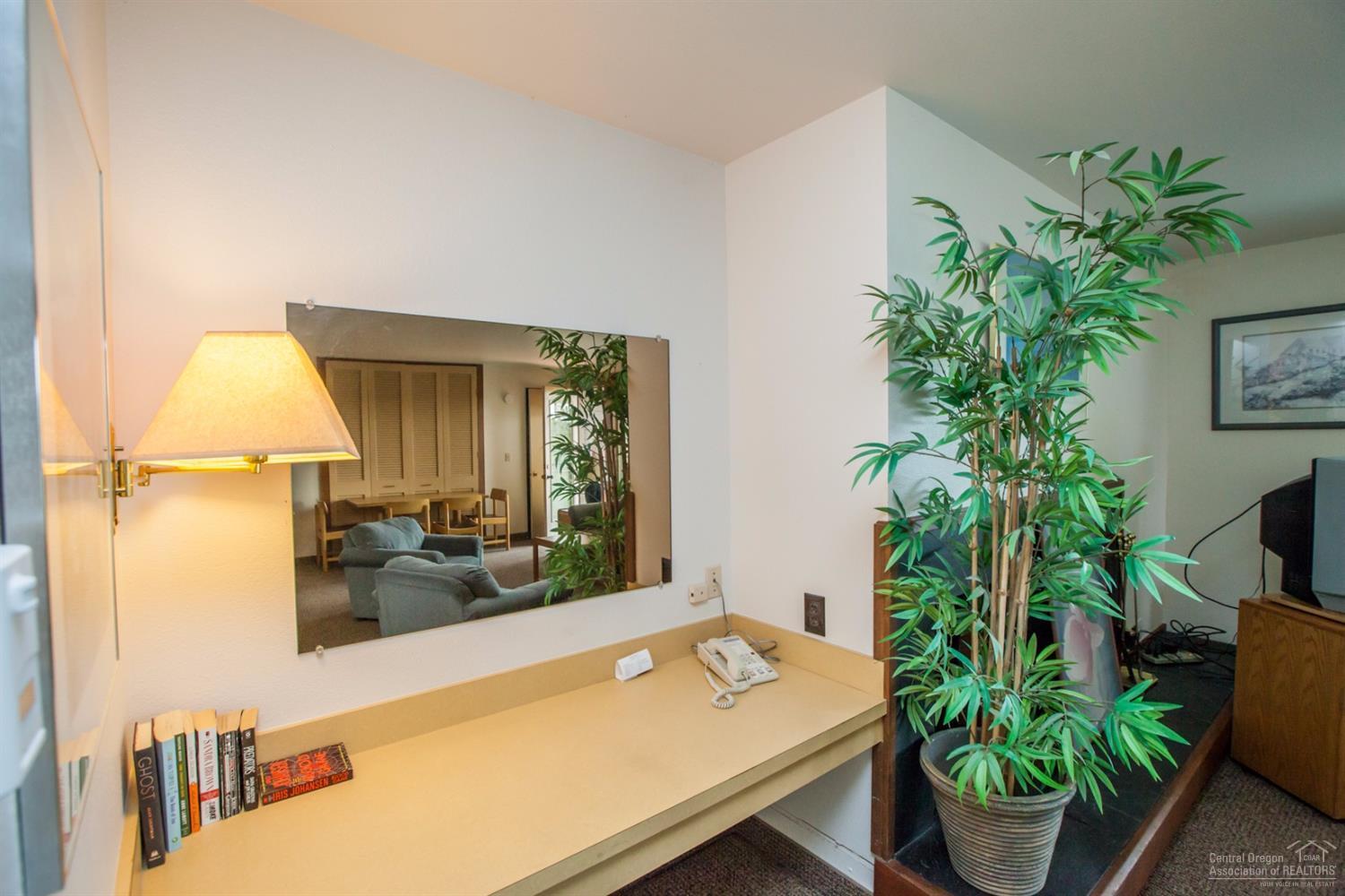 Inn Of The 7th - Residential