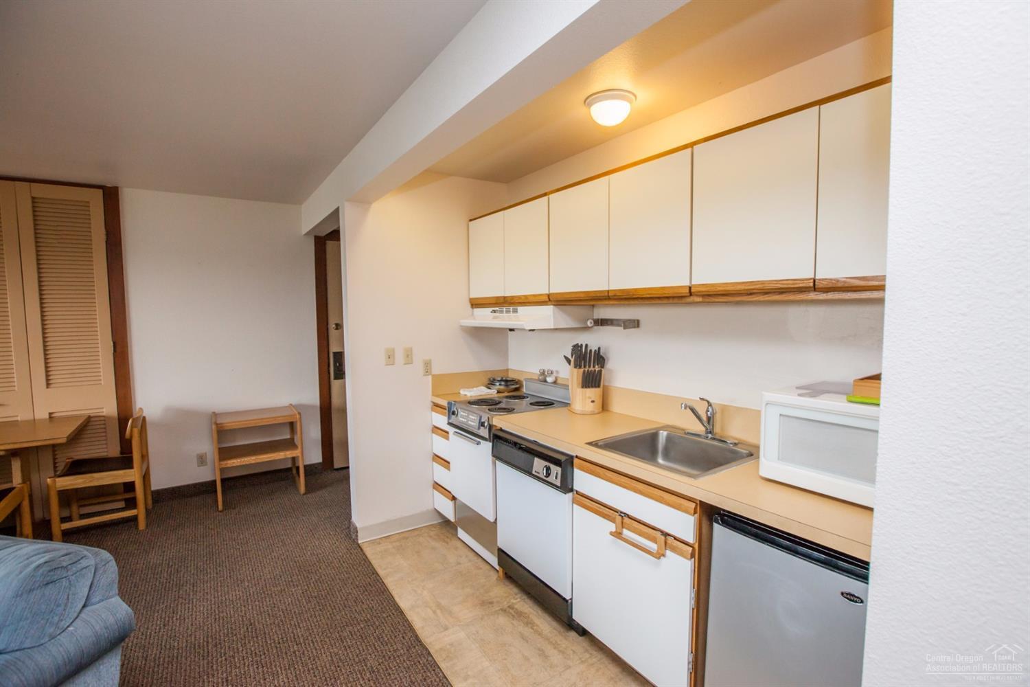 Inn Of The 7th - Residential