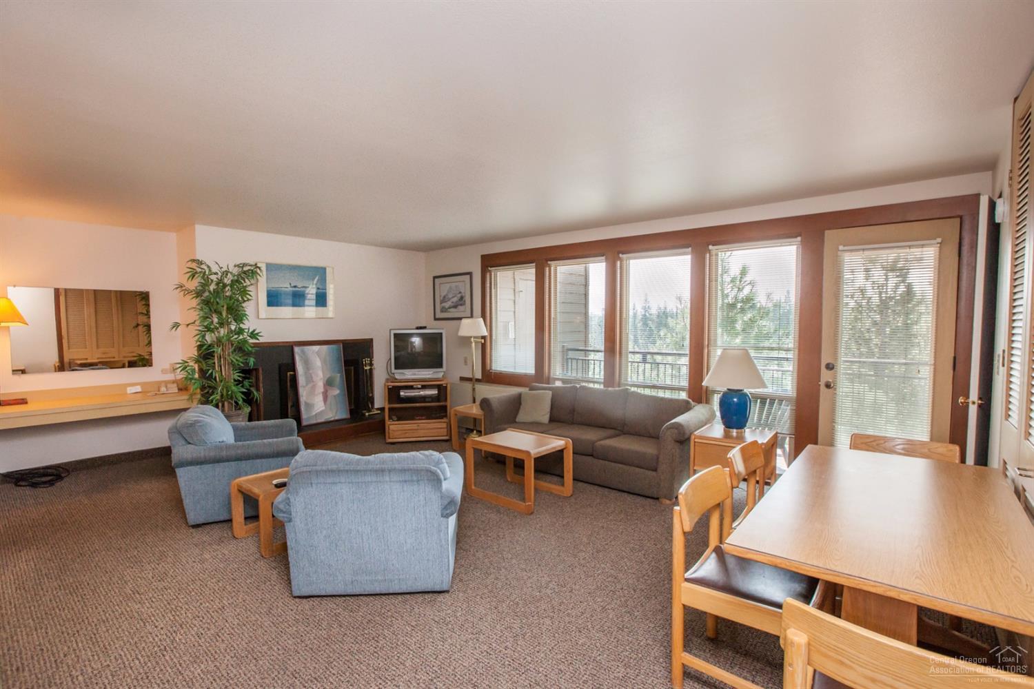 Inn Of The 7th - Residential