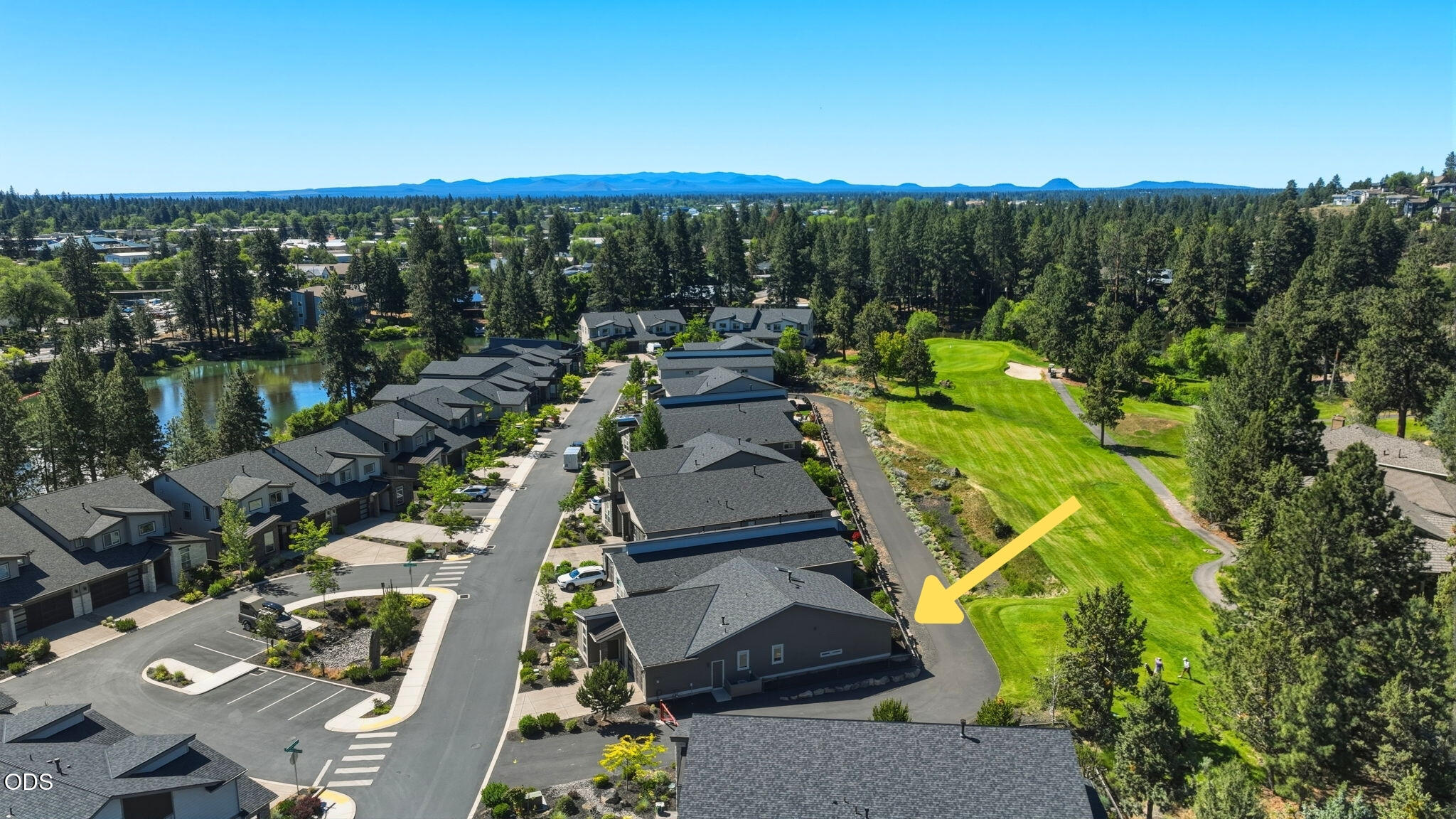 2627 NW Rippling River Court