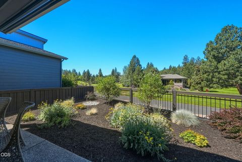 Tiny photo for 2627 NW Rippling River Court, Bend, OR 97703 (MLS # 220223210)