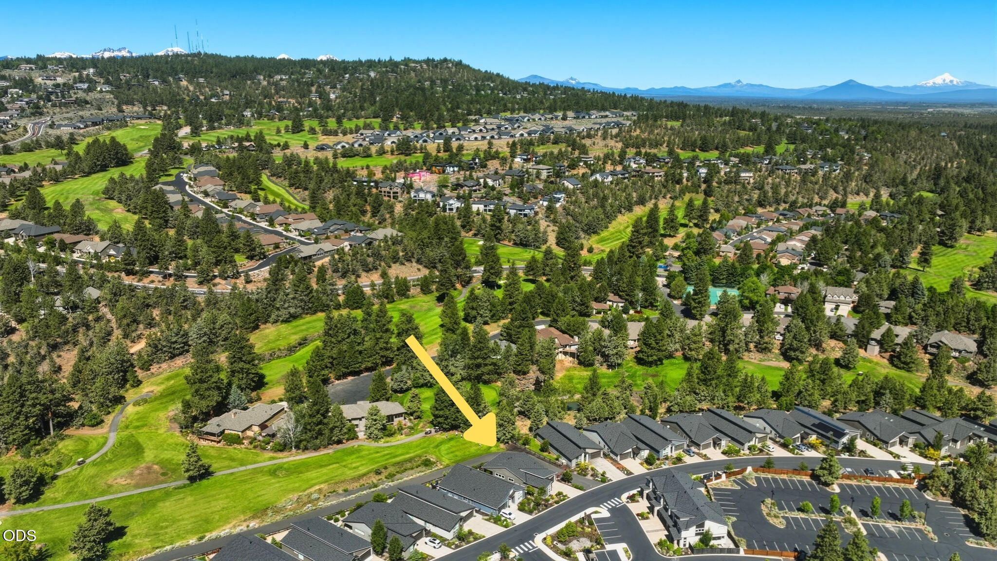 2627 NW Rippling River Court