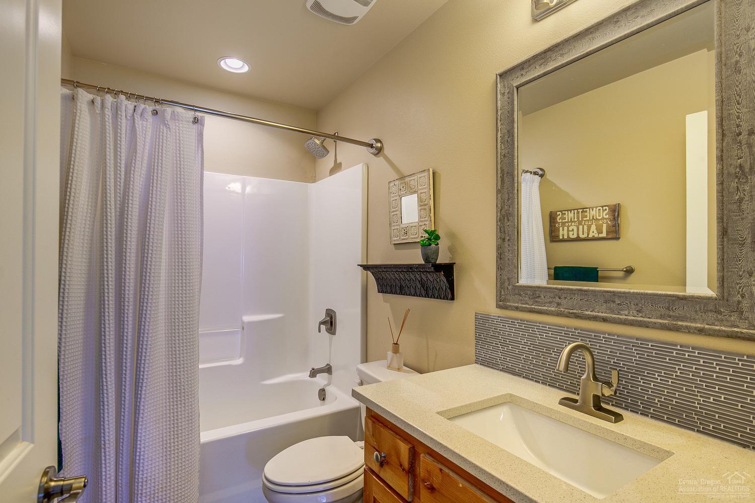 Two Bar Estates - Residential