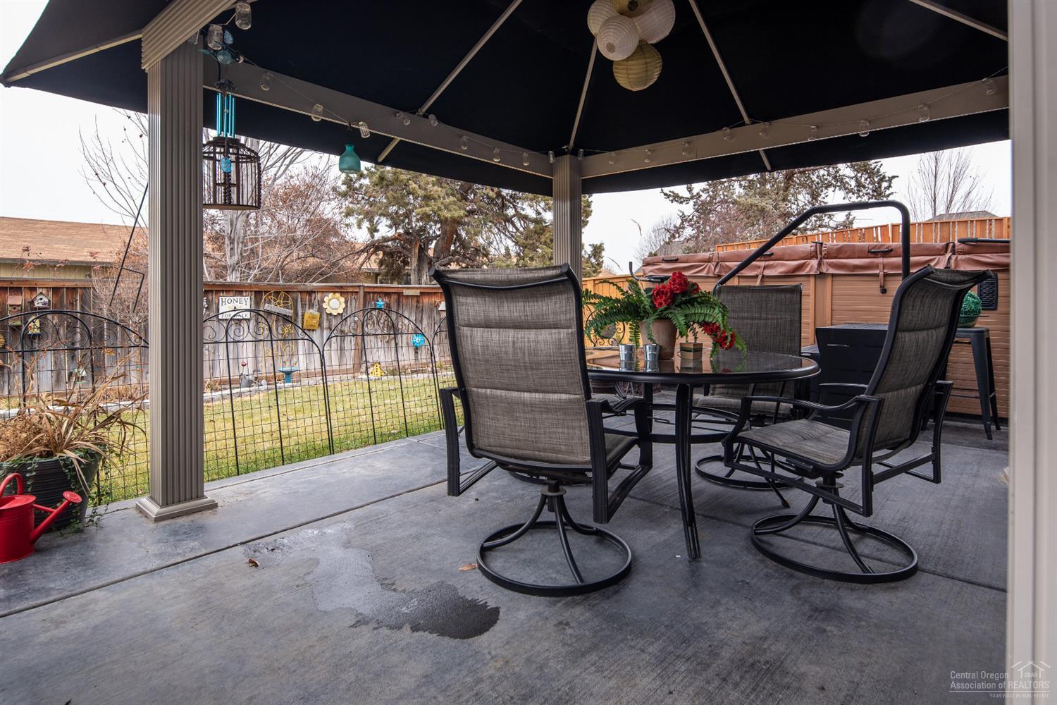 Two Bar Estates - Residential