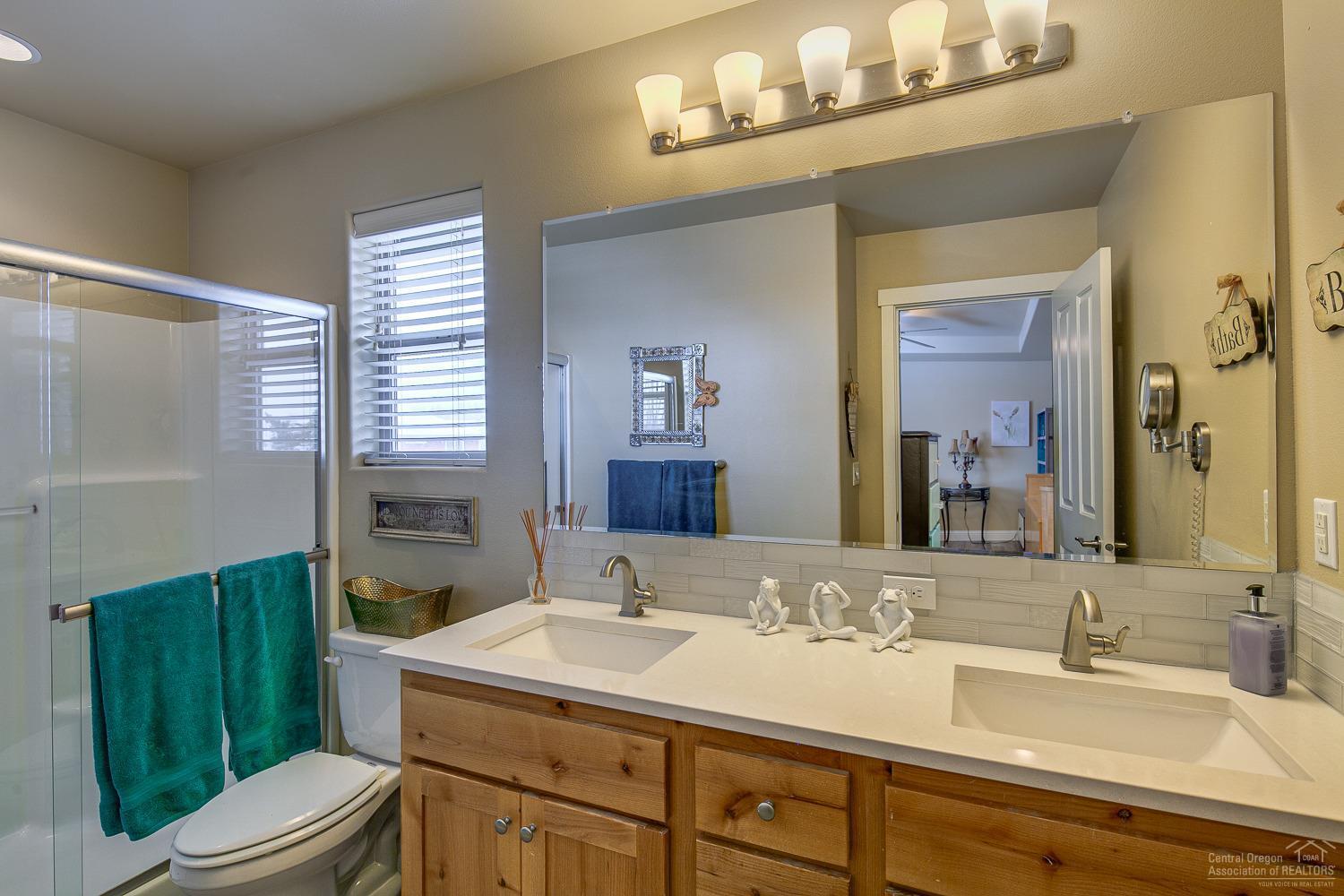 Two Bar Estates - Residential