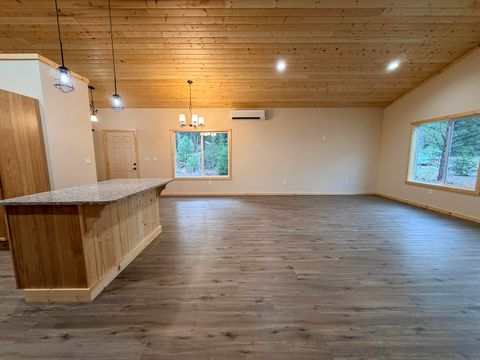 Tiny photo for 655 NW Ajax Street, Sumpter, OR 97877 (MLS # 220219433)