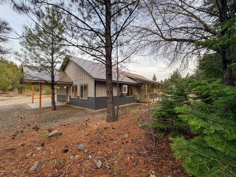 Photo of 655 NW Ajax Street, Sumpter, OR 97877 (MLS # 220219433)