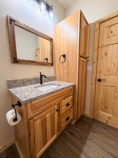 Tiny photo for 655 NW Ajax Street, Sumpter, OR 97877 (MLS # 220219433)