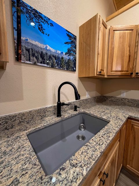 Tiny photo for 655 NW Ajax Street, Sumpter, OR 97877 (MLS # 220219433)